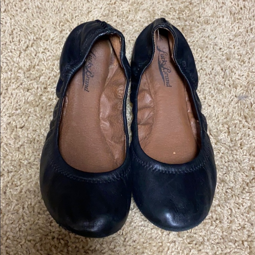 Lucky brand black flats